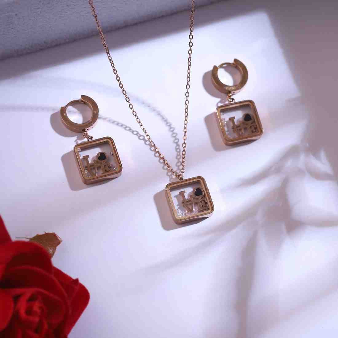 Rose Gold Love Pendant & Earrings Set
